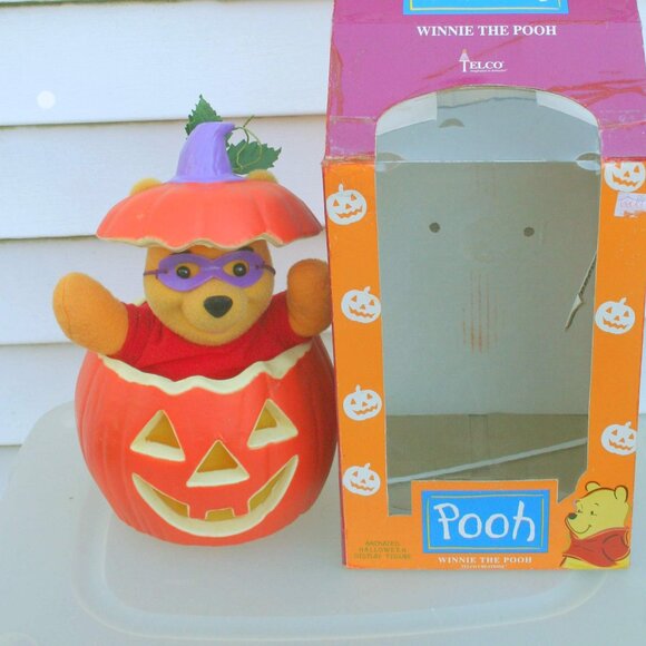 Vtg Winnie the Pooh Jack-O-Lantern PopUp Animated Pumpkin Telco Halloween Figure - Picture 1 of 4